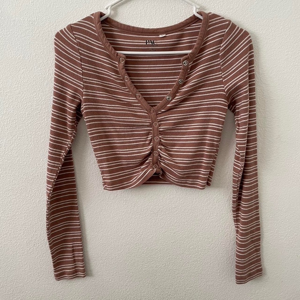 PacSun crop top